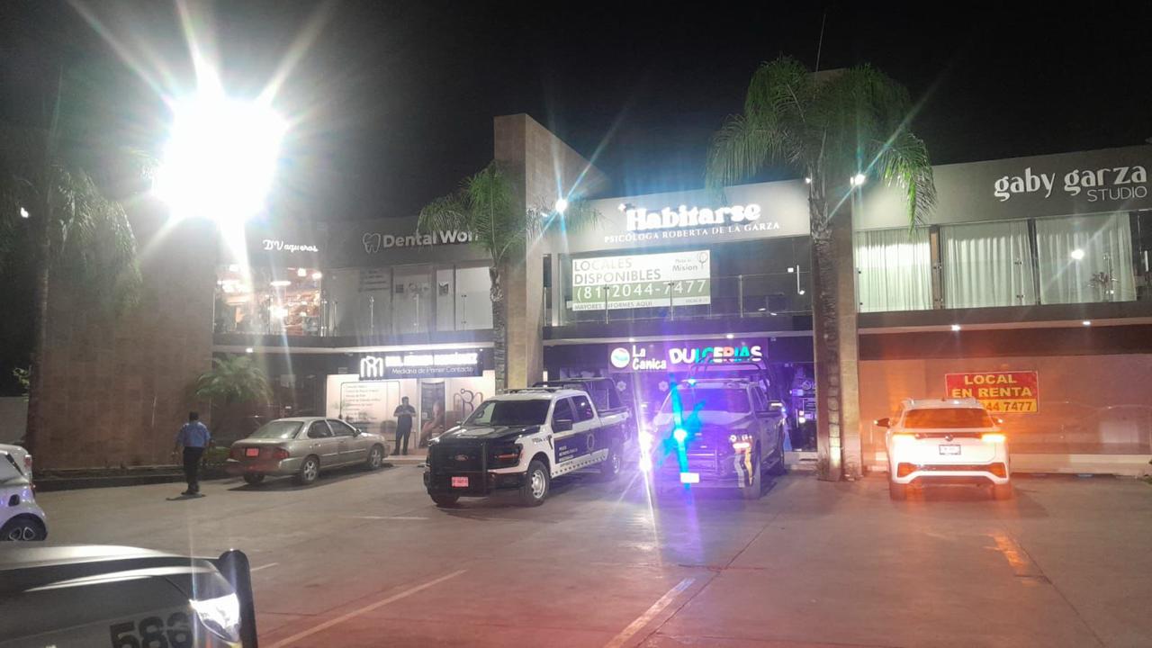 Fallece menor de tres años tras caer en alberca en el municipio de Santiago