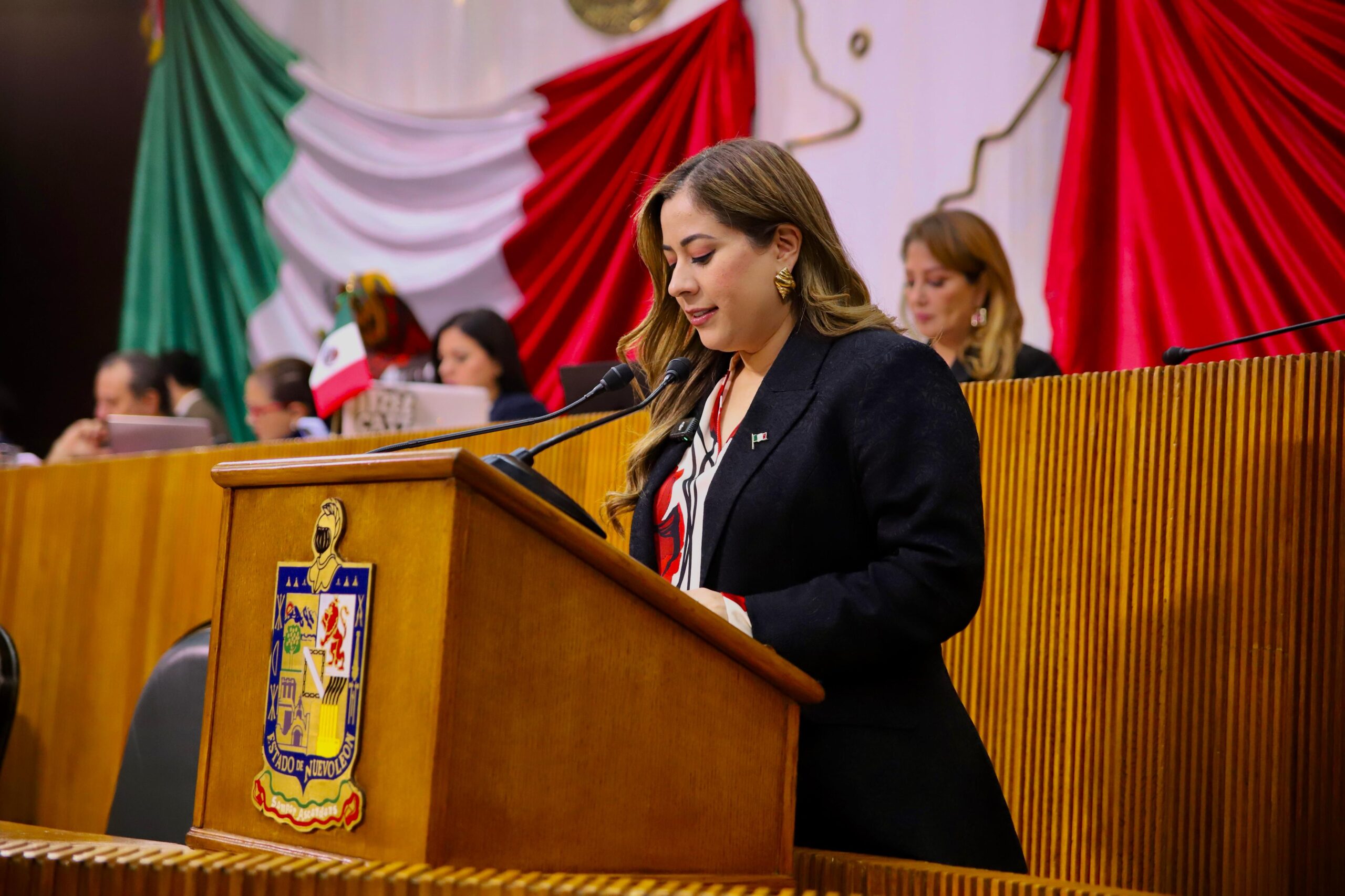 Propone Berenice Martinez tipificar como delito la cohabitación forzada de menores en NL