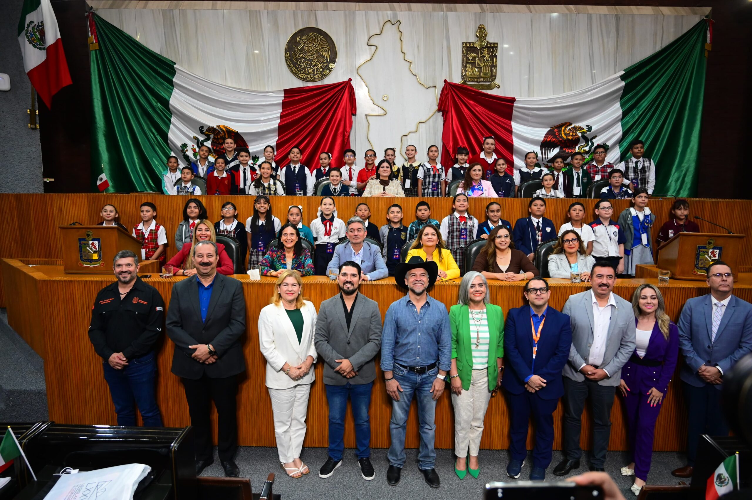 Realizan decimotercera edición del Parlamento Infantil en el Congreso de NL