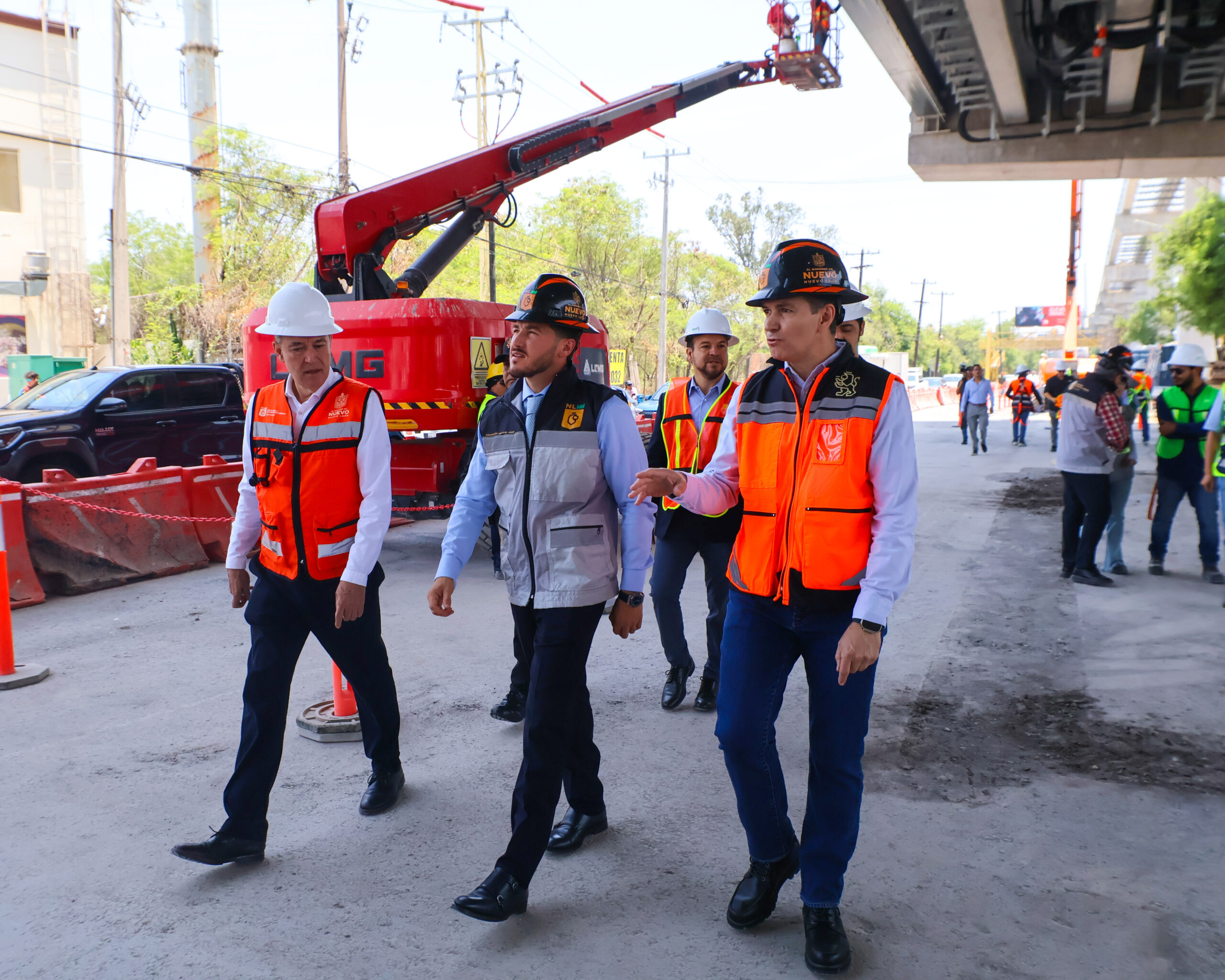 Supervisa Samuel García obras en Estación Churubusco, Línea 6 del Metro
