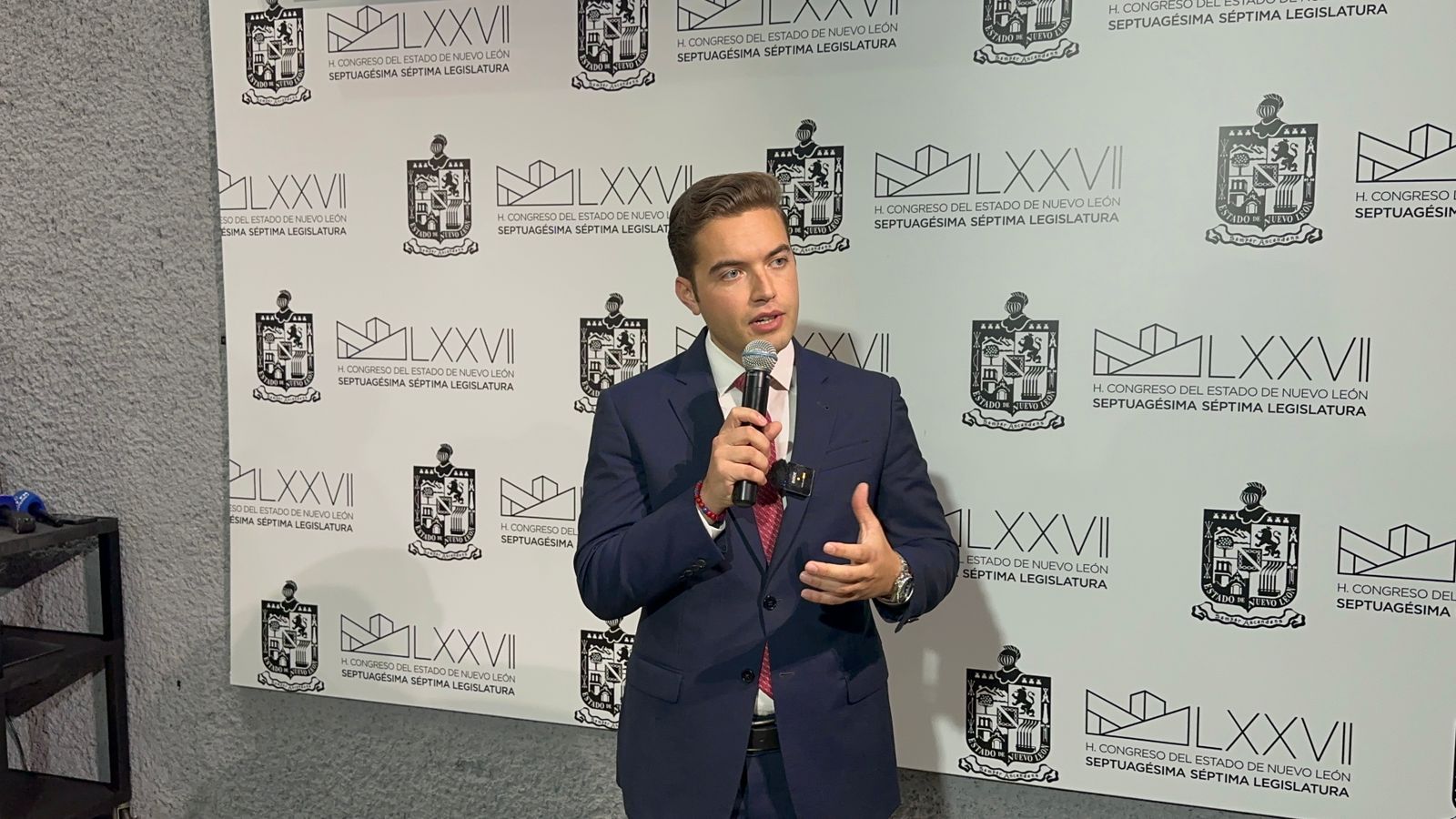 Jesús Elizondo pide licencia como diputado, va por gubernatura de NL por Morena